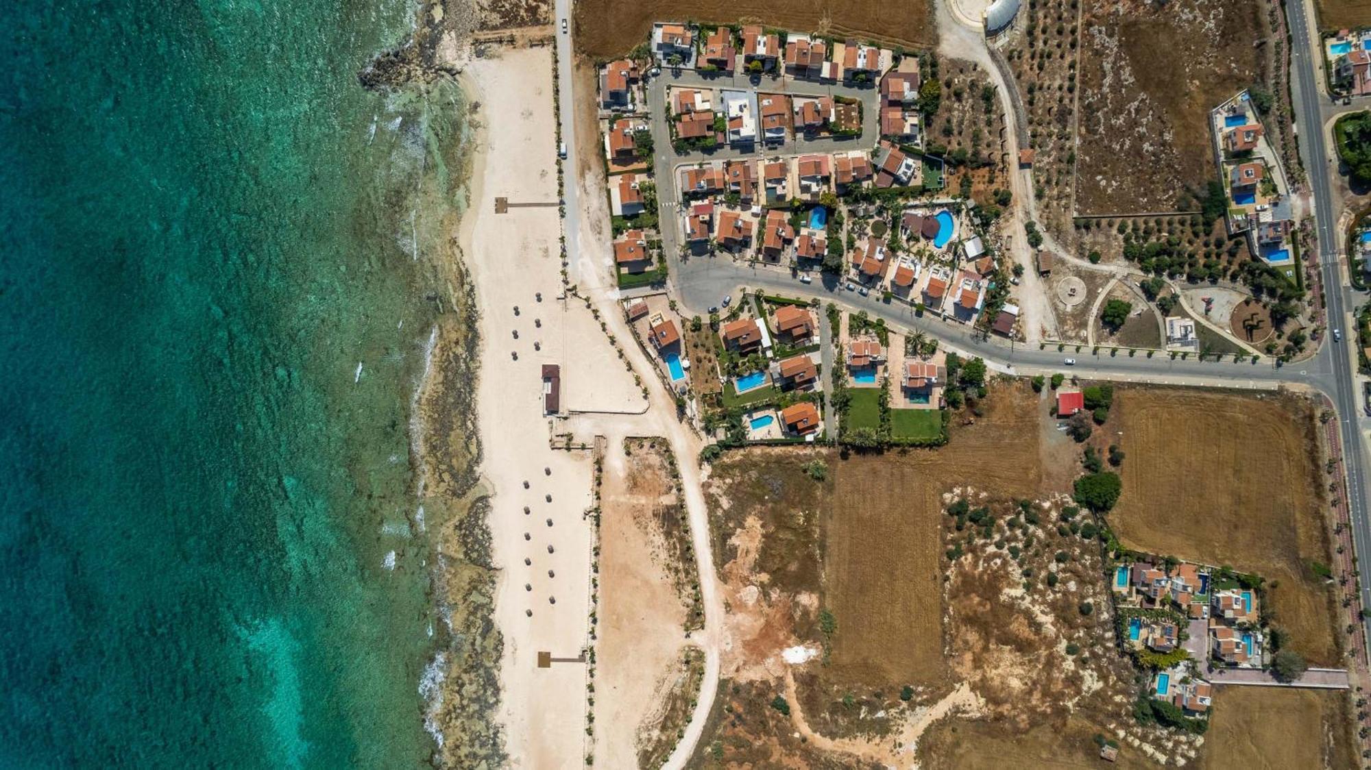 Stephanie Oasis Villa *